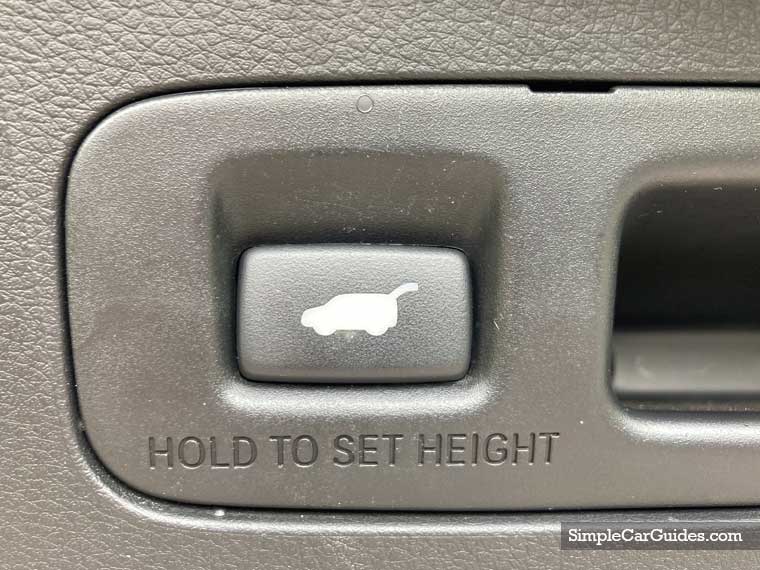 How to open Honda CR-V tailgate from inside